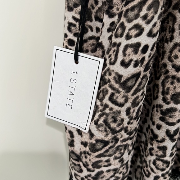 1. STATE lingerie inspired tank - Picture 4 of 8